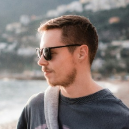 Accueil Testimonial Skip 02